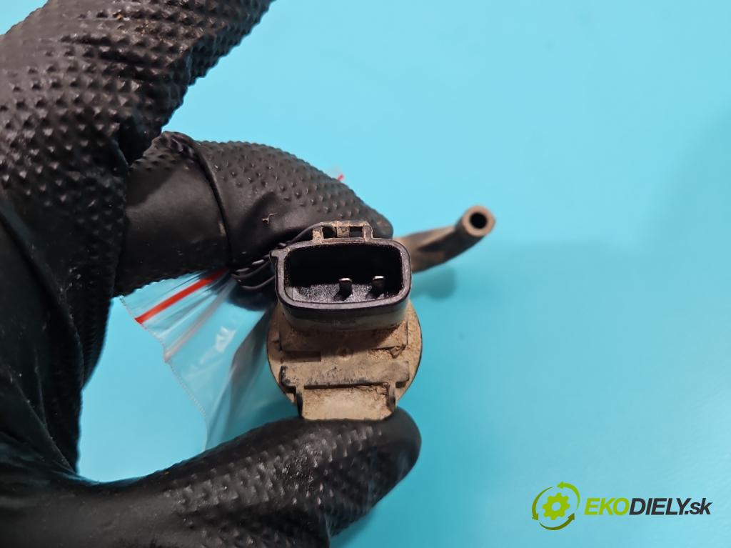 Toyota Rav4 I 1994-2000 2.0 16V 129 HP manual 95 kW 1998 cm3 5- pompa ostrekovačov 85310-20190 (Motorčeky, čerpadlá ostrekovačov)