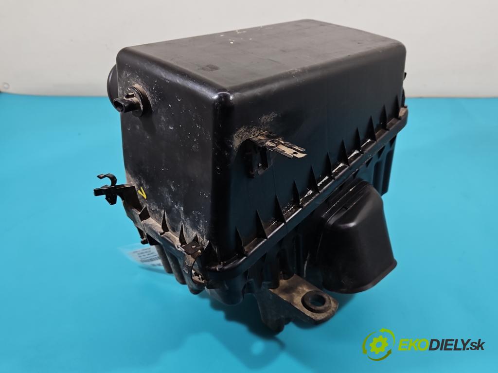 Toyota Rav4 I 1994-2000 2.0 16V 129 HP manual 95 kW 1998 cm3 5- obal filtra vzduchu 17701-74261 (Obaly filtrov vzduchu)