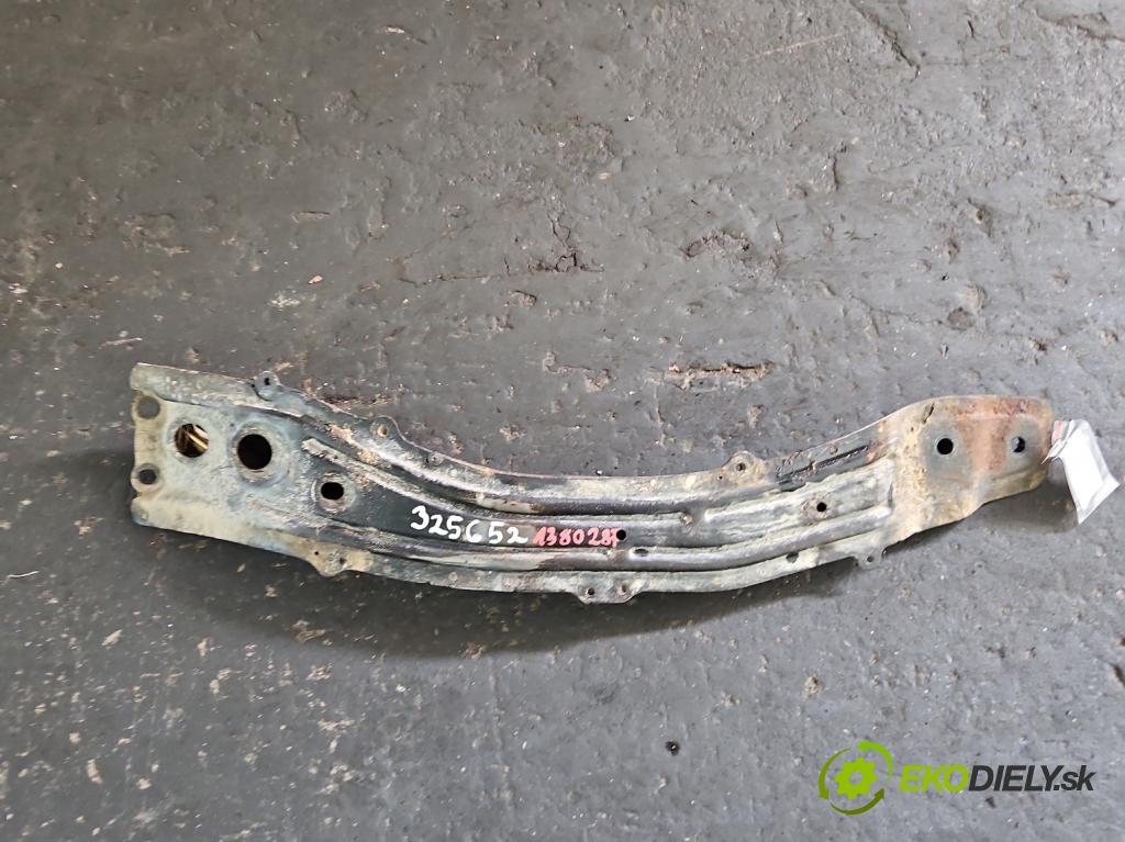 Toyota Rav4 I 1994-2000 2.0 16V 129 HP manual 95 kW 1998 cm3 5- výstuha motora 