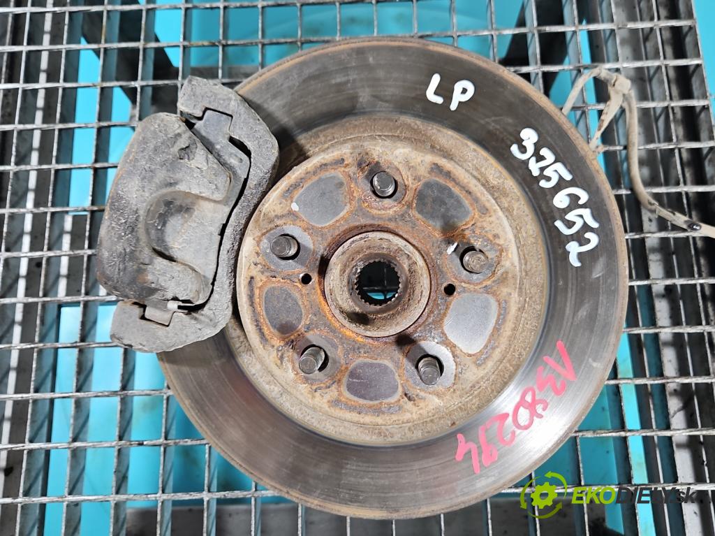 Toyota Rav4 I 1994-2000 2.0 16V 129 HP manual 95 kW 1998 cm3 5- brzdič predné ľavý (Ostatné)