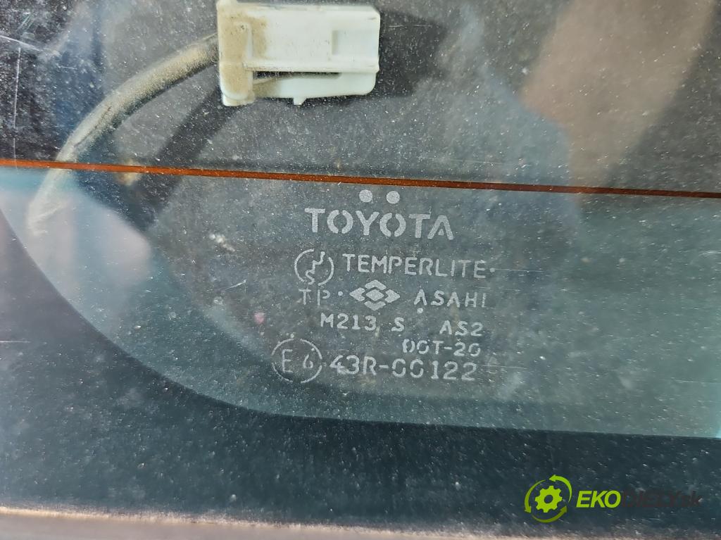 Toyota Rav4 I 1994-2000 2.0 16V 129 hp manual 95 kW 1998 cm3 5- sklo zadní  (Okna zadní)