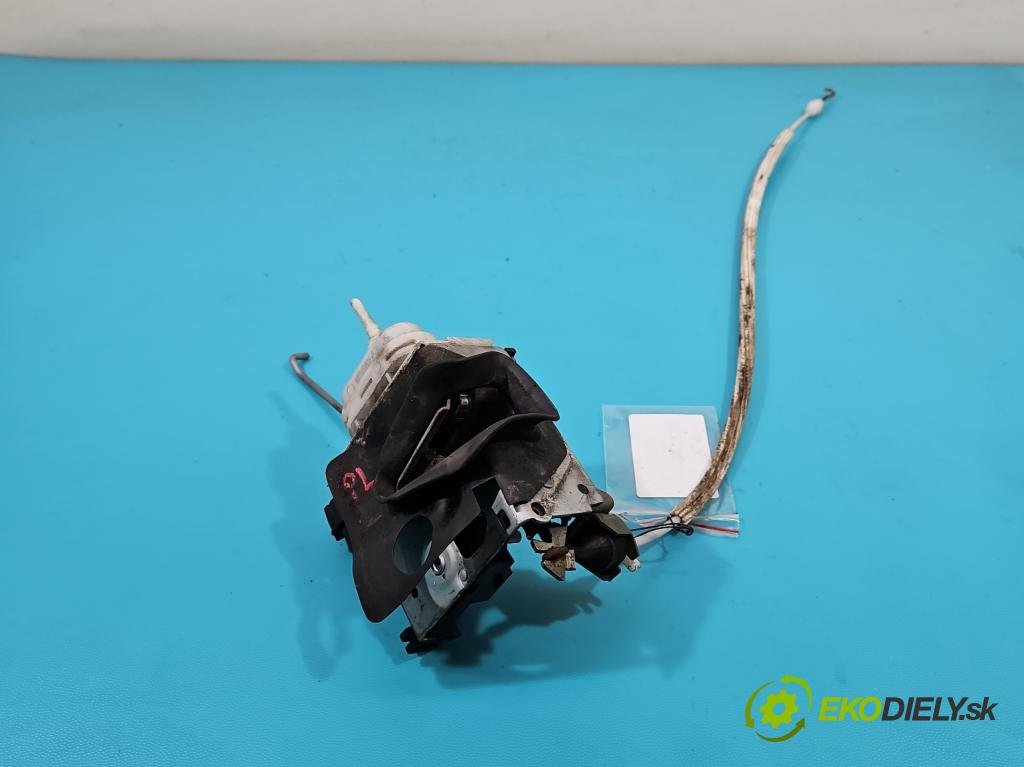 Audi A4 B5 1994-2001 1.8 20V 125 hp manual 92 kW 1781 cm3 4- zámek přední levý 8D1837015F