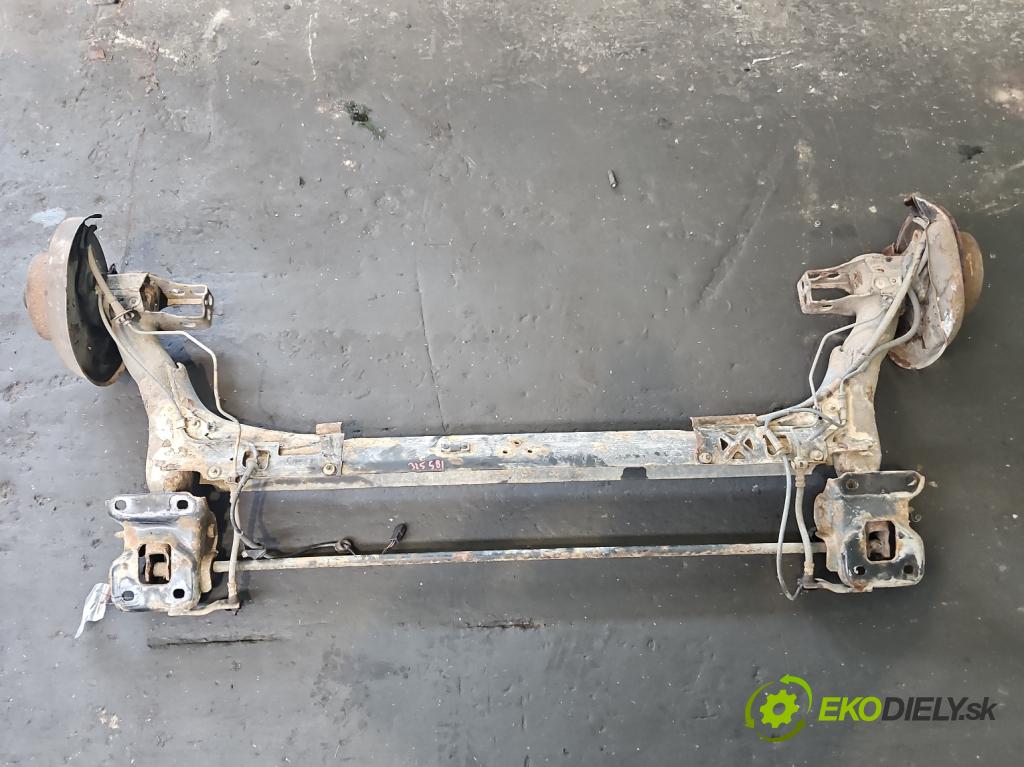 Audi A4 B5 1994-2001 1.8 20V 125 hp manual 92 kW 1781 cm3 4- zadní výztuha  (Výztuhy zadní)