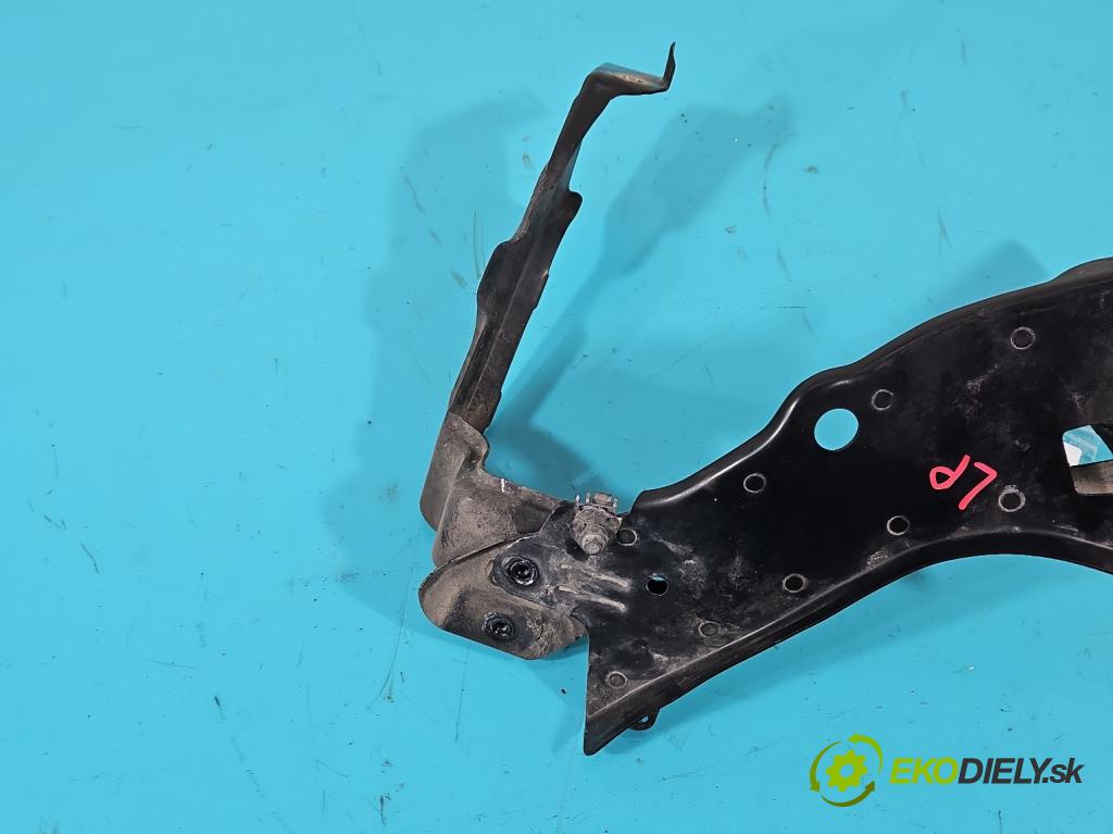 Mercedes E W211 2002-2009 3.2 cdi 204 hp automatic 150 kW 3222 cm3 5- stěna přední  (Výztuhy přední)