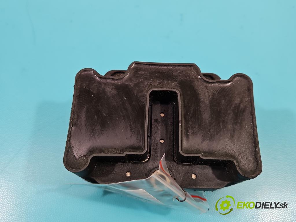 Audi A3 8L 1996-2003 1.8 20V 125 HP manual 92 kW 1781 cm3 3- cievka zapaľovacia  (Zapaľovacie cievky, moduly)