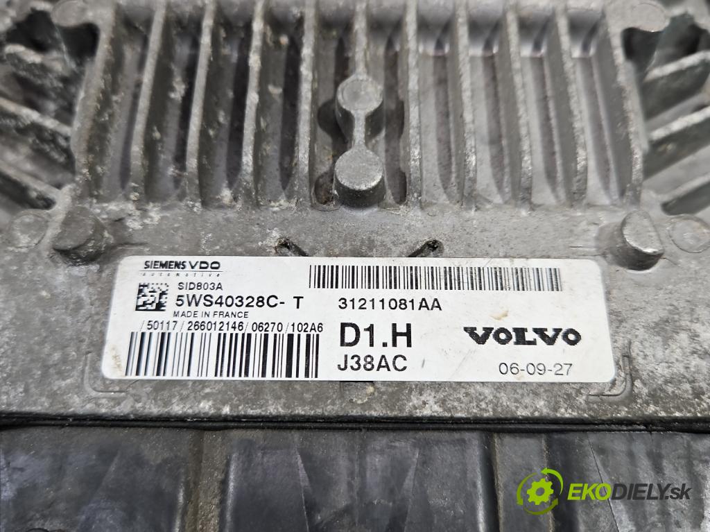 Volvo V50 2.0d 136hp manual 100 kW 1997 cm3 5- řídící jednotka motoru 31211081AA