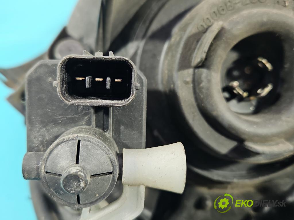 Honda Jazz II 2002-2008 1.2 77 HP manual 57 kW 1246 cm3 5- Reflektor: pravý  (Pravé)