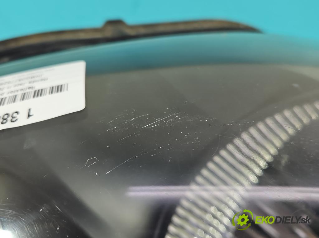 Honda Jazz II 2002-2008 1.2 77 HP manual 57 kW 1246 cm3 5- Reflektor: pravý  (Pravé)