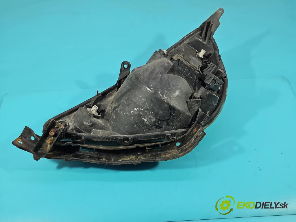 Honda Jazz II 2002-2008 1.2 77 HP manual 57 kW 1246 cm3 5- Reflektor: pravý  (Pravé)