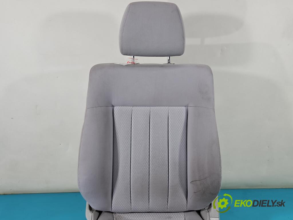 Mercedes E W212 2009-2016 3.0 cdi V6 204 HP automatic 150 kW 2987 cm3 5- Sedačka ľavý  (Sedačky, sedadlá)