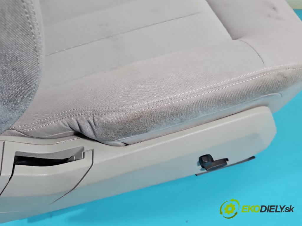 Mercedes E W212 2009-2016 3.0 cdi V6 204 HP automatic 150 kW 2987 cm3 5- Sedačka pravý  (Sedačky, sedadlá)