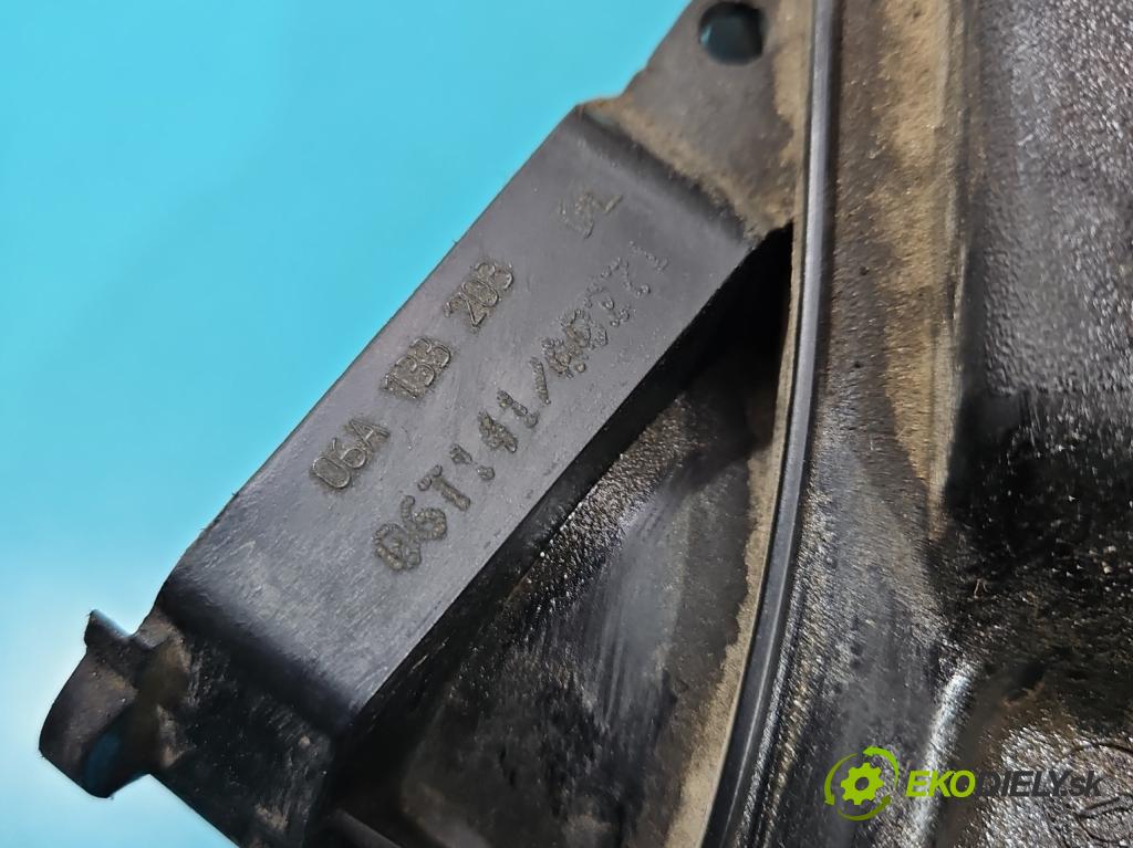 Vw Golf V 2003-2009 1.6 SR 102 HP manual 75 kW 1595 cm3 5- zvod nasávací 06A133185KR (Sacie potrubia)