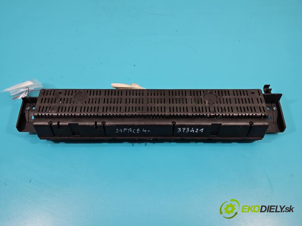 Renault Espace IV 2003-2014 1.9 dci 120 HP manual 88 kW 1870 cm3 5- prístrojovka/ budíky 8200288814D (Prístrojové dosky, displeje)