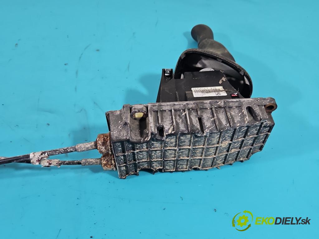 Renault Kangoo I 1998-2008 1.5 dci 65 HP manual 48 kW 1461 cm3 5- Páka: Změny: stupeň,rýchlosť  (Rýchlostné páky / kulisy)