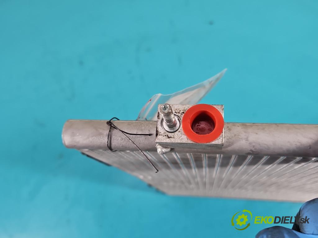 Citroen Berlingo II 2008-2018 1.6 16V 90 HP manual 66 kW 1587 cm3 5- chladič klimatizácie  (Chladiče klimatizácie)