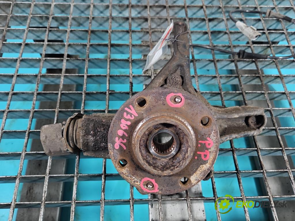 Citroen Berlingo II 2008-2018 1.6 16V 90 HP manual 66 kW 1587 cm3 5- náboj pravé  (Náboje)