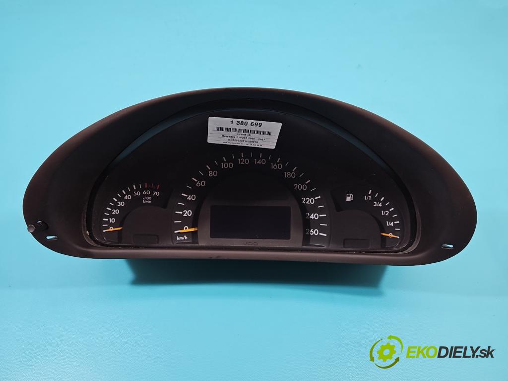 Mercedes C W203 2000-2007 1.8 kompresor 163 HP manual 120 kW 1796 cm3 5- prístrojovka/ budíky A2035407611 (Prístrojové dosky, displeje)