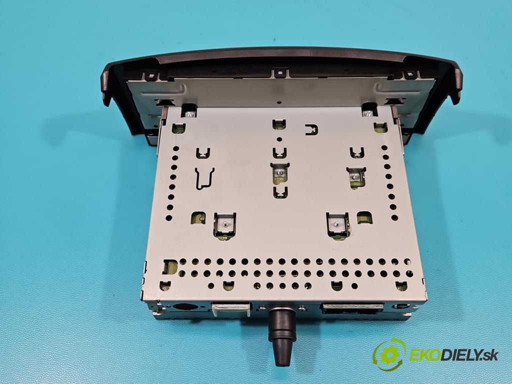 Mitsubishi Colt Z30 VI 2004-2012 1.3 16V 95 HP manual 70 kW 1332 cm3 5- Radio originál MZ314167