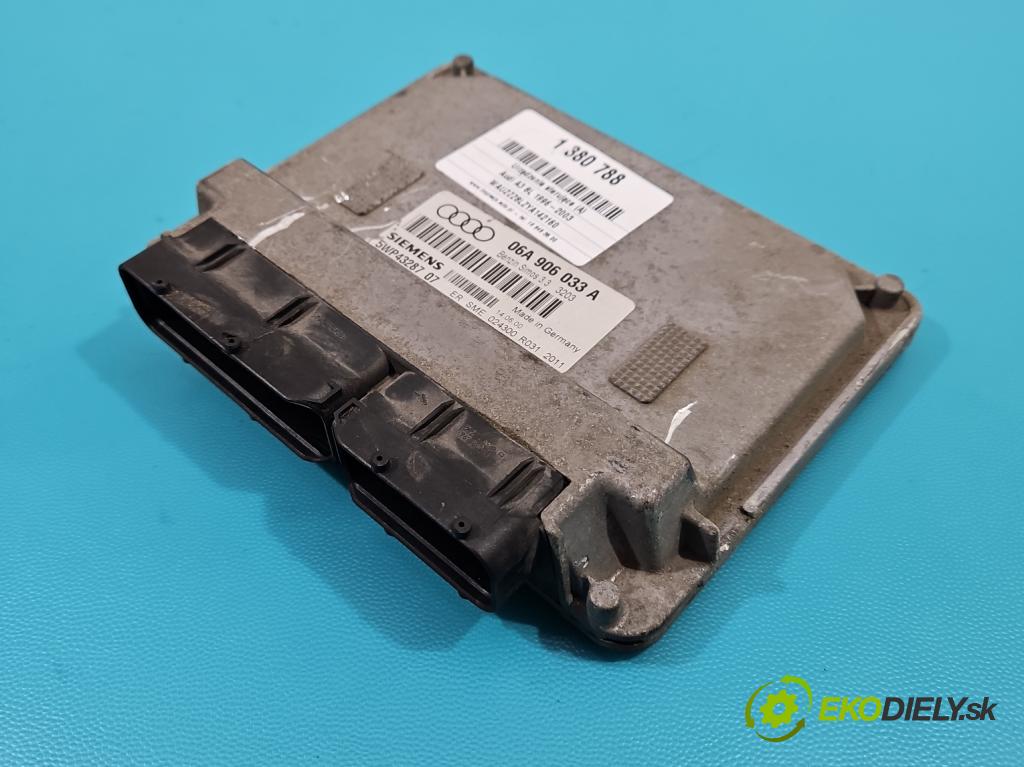 Audi A3 8L 1996-2003 1.6 SR (APF) 101 hp manual 74 kW 1595 cm3 5- řídící jednotka motoru 06A906033A