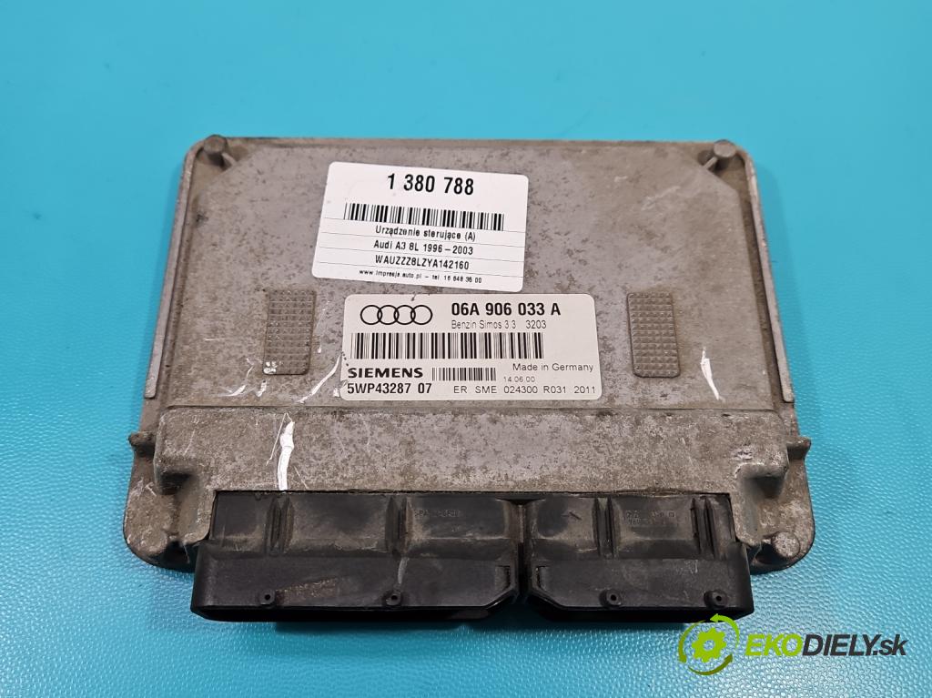 Audi A3 8L 1996-2003 1.6 SR (APF) 101 hp manual 74 kW 1595 cm3 5- řídící jednotka motoru 06A906033A