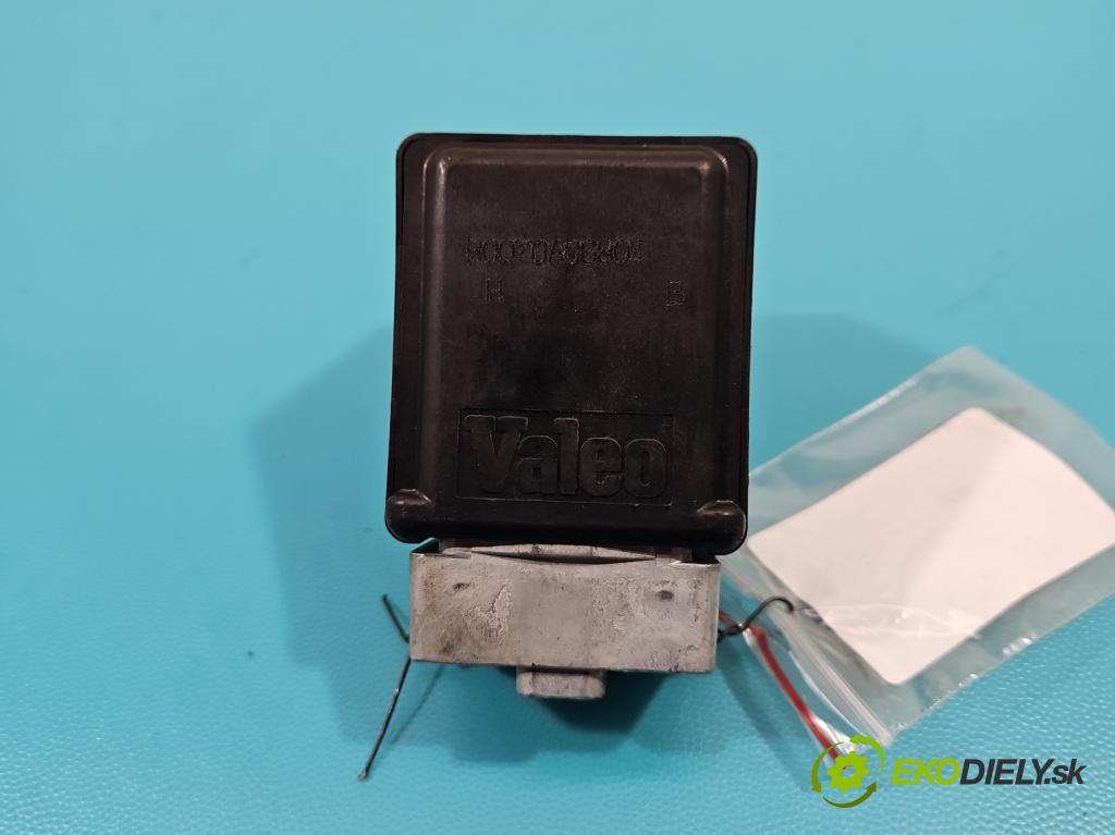 Renault Megane II 2003-2008 1.5 dci 82 HP manual 60 kW 1461 cm3 5- Blokáda: řízení: 8200033233 (Ostatné)