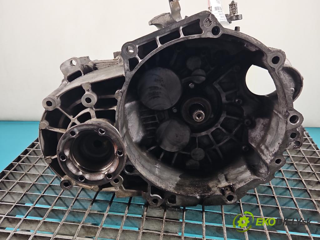 Seat Leon II 2005-2012 2.0 tdi 140 HP manual 103 kW 1968 cm3 5- prevodovka stupeň,rýchlosť manual JMA