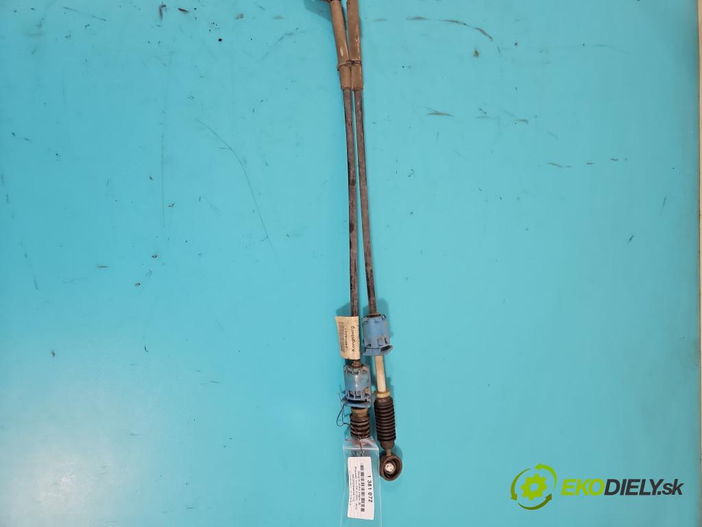 Mitsubishi Colt Z30 VI 2004-2012 1.3 16V 95 HP manual 70 kW 1332 cm3 5- Páka: Změny: stupeň,rýchlosť MN178047 (Rýchlostné páky / kulisy)