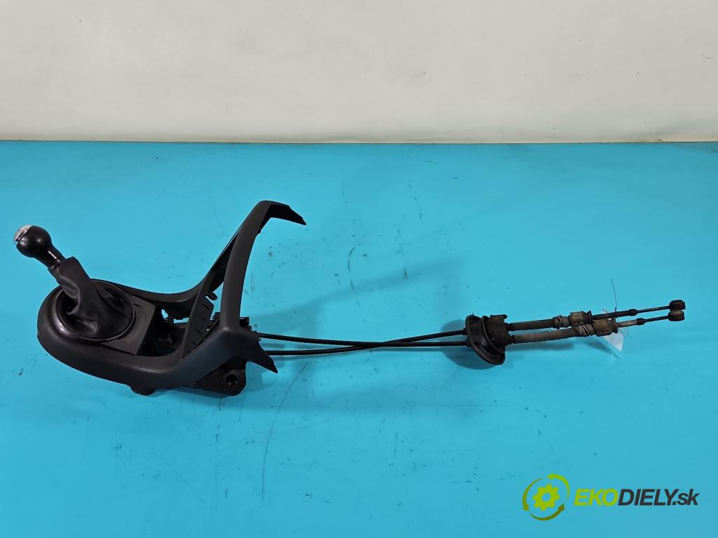 Citroen C4 I 2004-2011 1.6 hdi 109 HP manual 80 kW 1560 cm3 5- Páka: Změny: stupeň,rýchlosť 9655251480 (Rýchlostné páky / kulisy)