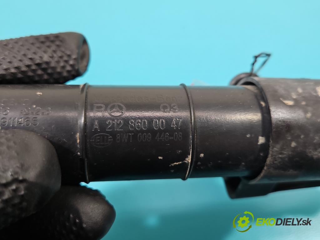 Mercedes E W212 2009-2016 3.0 cdi V6 204 HP automatic 150 kW 2987 cm3 5- ostrekovač reflektor: ľavý A2128600047 (Motorček ostrekovačov)