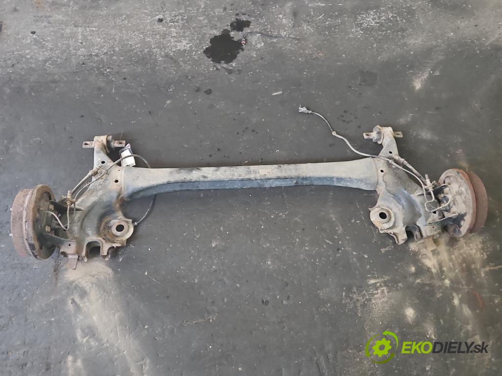 Mitsubishi Colt Z30 VI 2004-2012 1.3 16V 95 hp manual 70 kW 1332 cm3 5- zadní výztuha  (Výztuhy zadní)