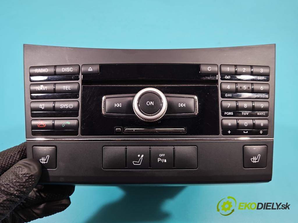 Mercedes E W212 2009-2016 3.0 cdi V6 204 HP automatic 150 kW 2987 cm3 5- Radio originál A2129008304