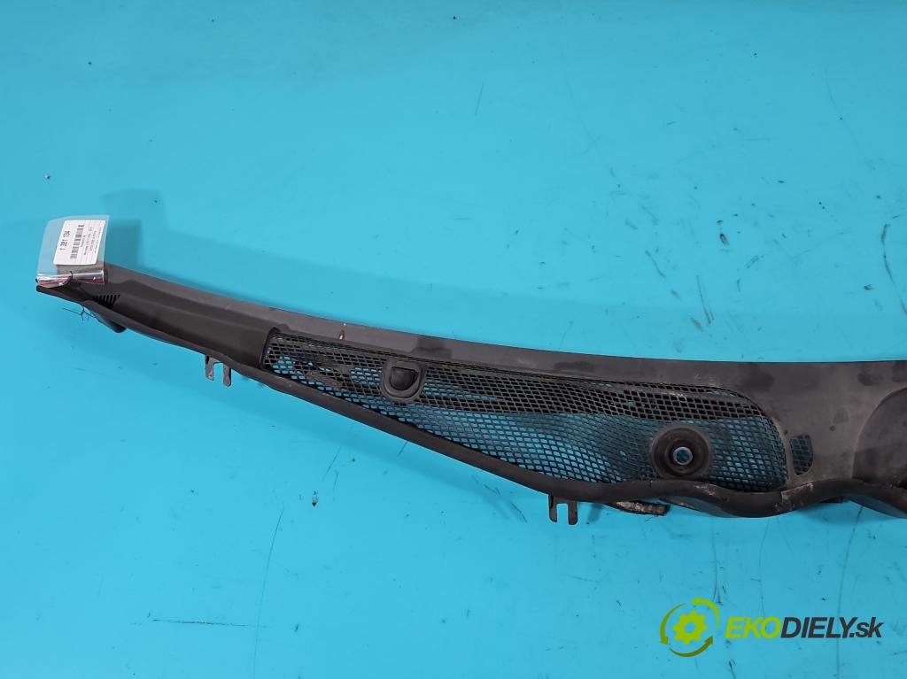 Mercedes E W212 2009-2016 3.0 cdi V6 204 HP automatic 150 kW 2987 cm3 5- torpédo A2128300013 (Torpéda)