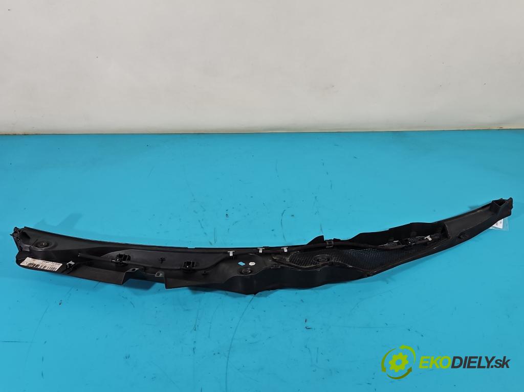 Mercedes E W212 2009-2016 3.0 cdi V6 204 HP automatic 150 kW 2987 cm3 5- torpédo A2128300013 (Torpéda)