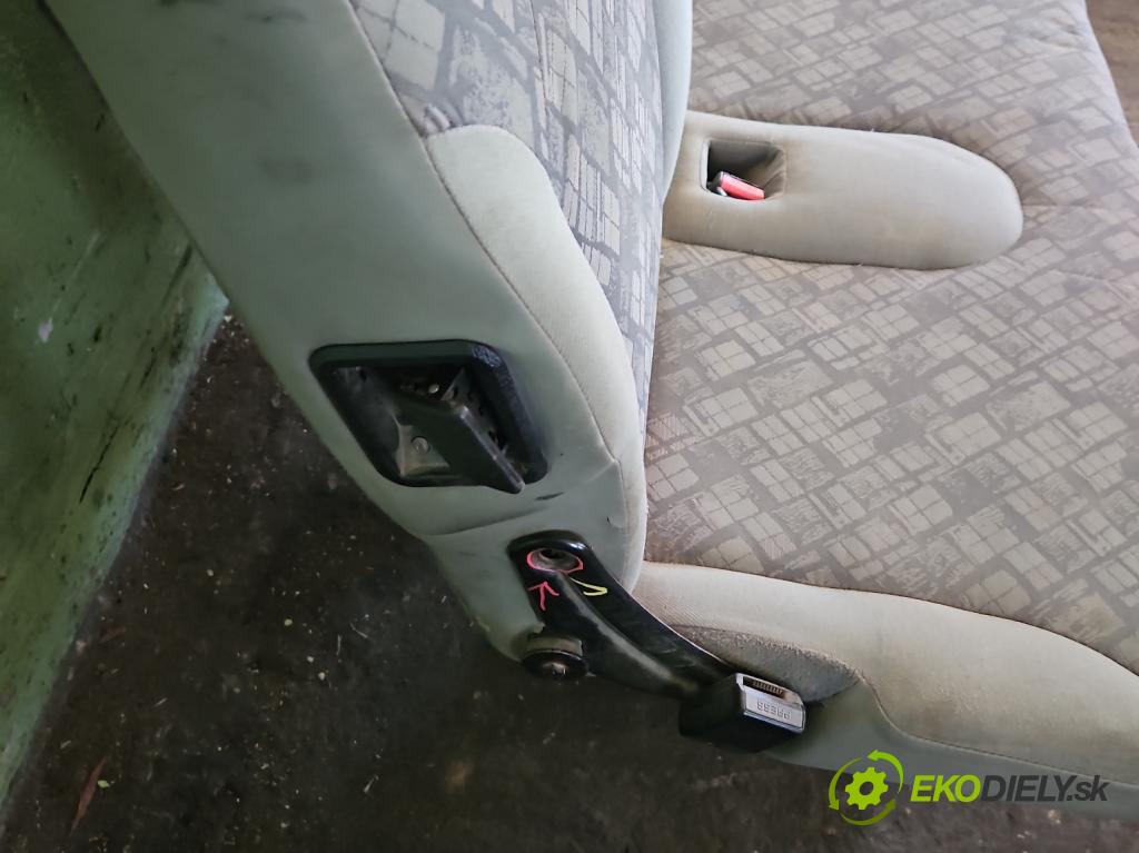 Opel Vivaro 2001-2014 2.5 cdti 135 HP manual 99 kW 2463 cm3 5- Pohovka: zadné  (Sedačky, sedadlá)