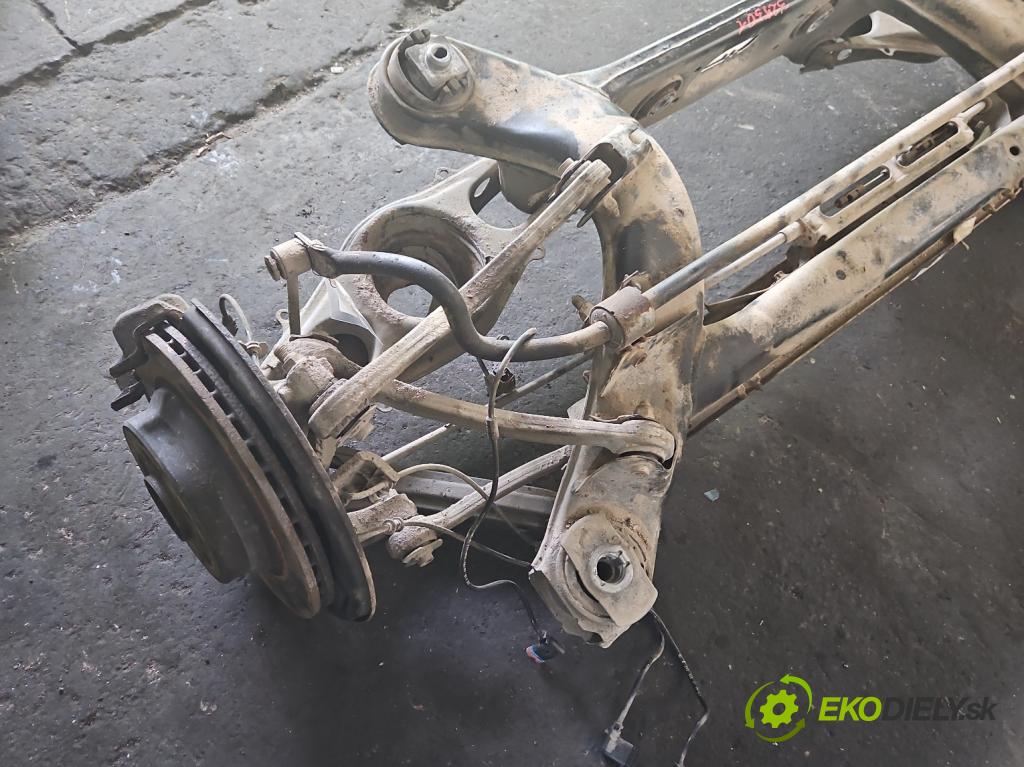 Mercedes E W212 2009-2016 3.0 cdi V6 204 hp automatic 150 kW 2987 cm3 5- zadní výztuha  (Výztuhy zadní)