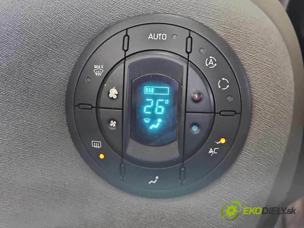 Renault Espace IV 2003-2014 2.2 dci 150 HP manual 110 kW 2188 cm3 5- panel kúrenia 8200028447A