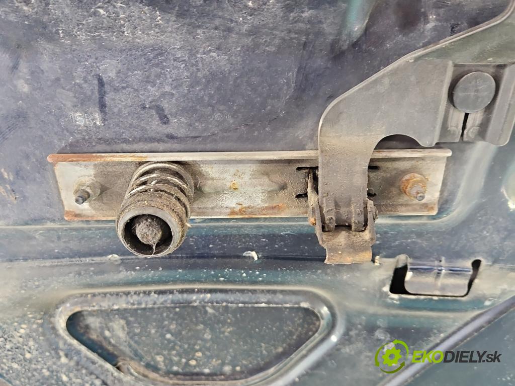 Renault Clio II 1998-2012 1,2.0 16V 75 HP manual 55 kW 1149 cm3 5- kapota predná
