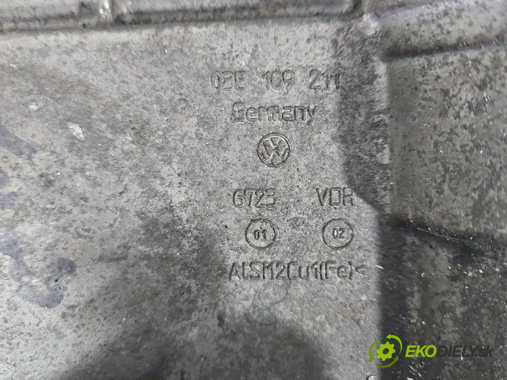 Skoda Fabia I 1999-2007 1.2 12V 64 hp manual 47 kW 1198 cm3 5- obal vačkový 03D109211 (Kryty motora)