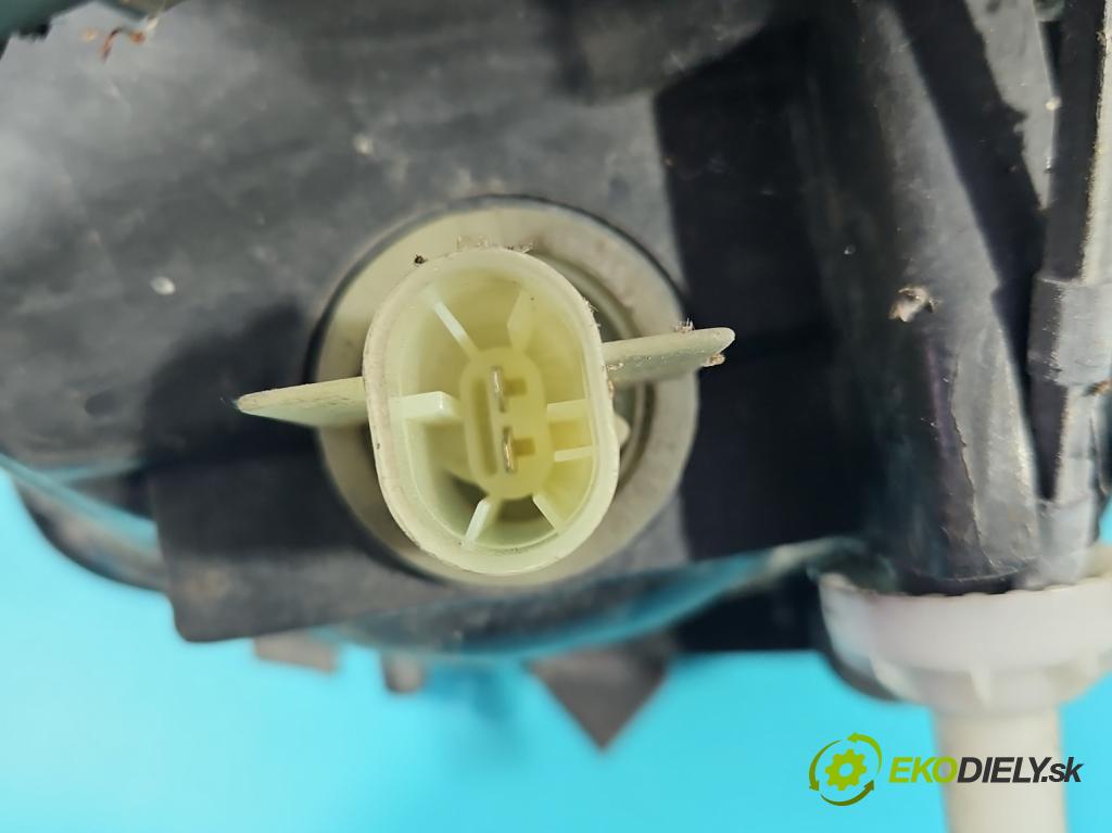 Opel Astra II 1998-2009 1.4 16V 90 HP manual 66 kW 1364 cm3 5- Reflektor: pravý  (Pravé)