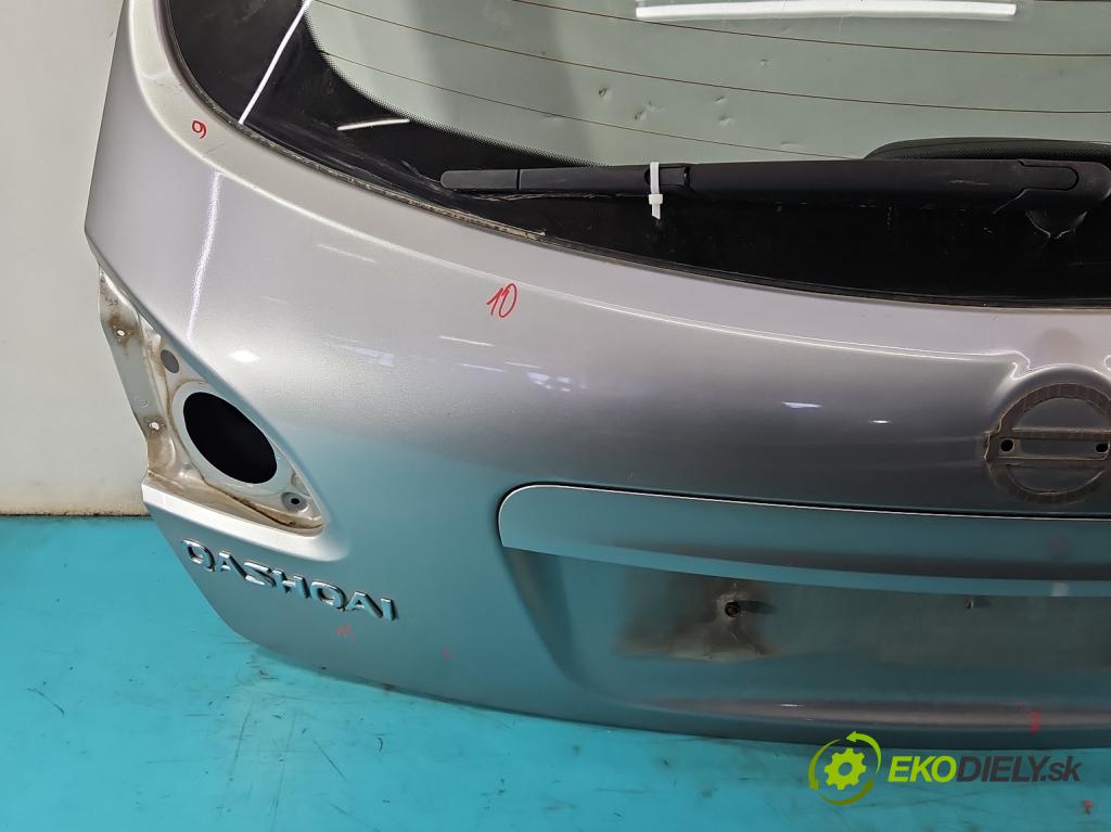 Nissan Qashqai I J10 2006-2013 2.0 dci 150 hp manual 110 kW 1994 cm3 5- zadní kufrové dveře  (Zadní kapoty)