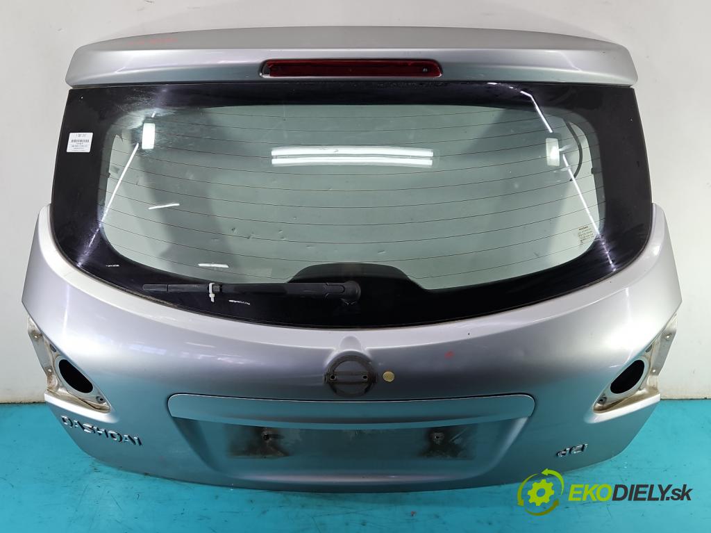 Nissan Qashqai I J10 2006-2013 2.0 dci 150 hp manual 110 kW 1994 cm3 5- zadní kufrové dveře  (Zadní kapoty)