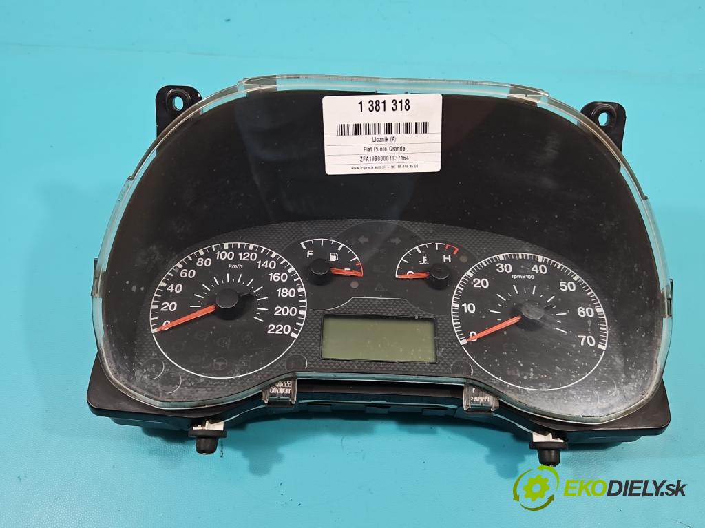 Fiat Punto Grande 1.4 77 HP manual 57 kW 1368 cm3 5- prístrojovka/ budíky 51716454 (Prístrojové dosky, displeje)