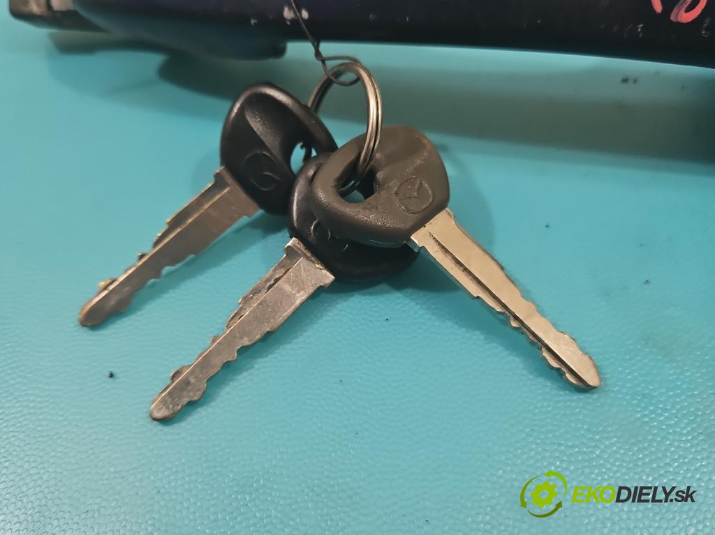 Mazda 6 I GG 2002-2007 2.3 16V 166 HP manual 122 kW 2261 cm3 4- rukoväť predné ľavé mimo:  (Vonkajšie predné ľavé)