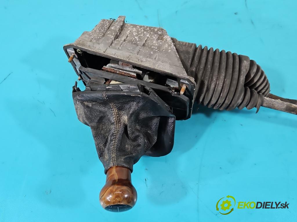 Vw Passat B5 1995-2005 1.9 tdi 110 HP manual 81 kW 1896 cm3 4- Páka: Změny: stupeň,rýchlosť  (Rýchlostné páky / kulisy)