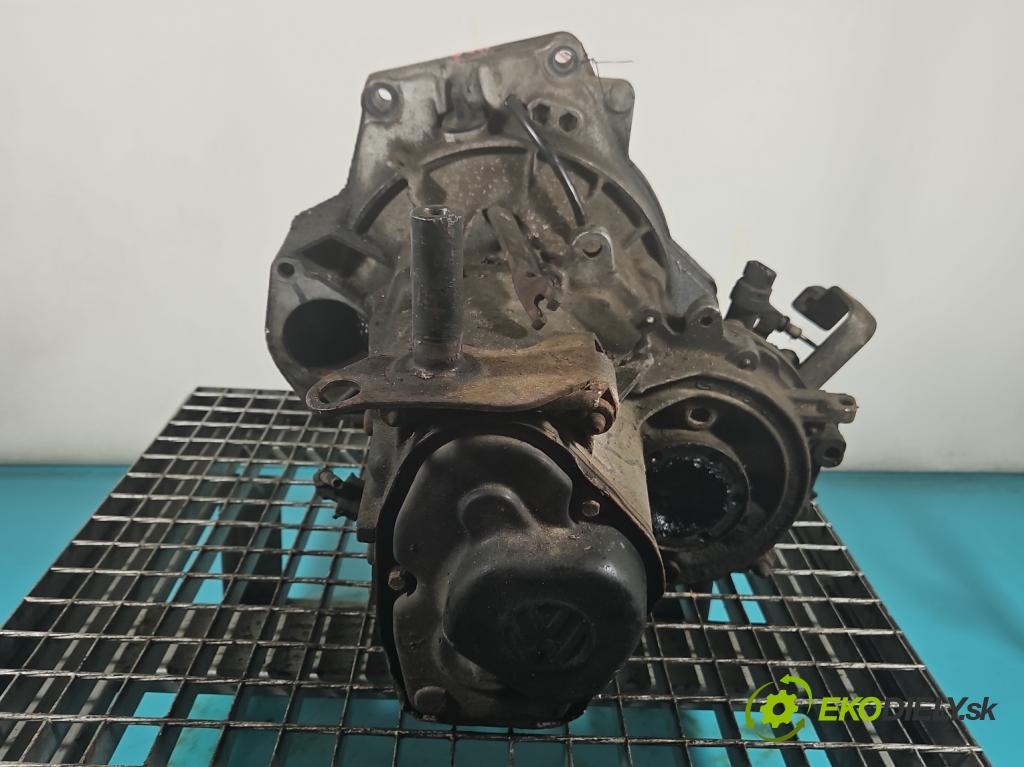 Vw Lupo 1.7 sdi 60 HP manual 44 kW 1716 cm3 3- prevodovka stupeň,rýchlosť manual FFV