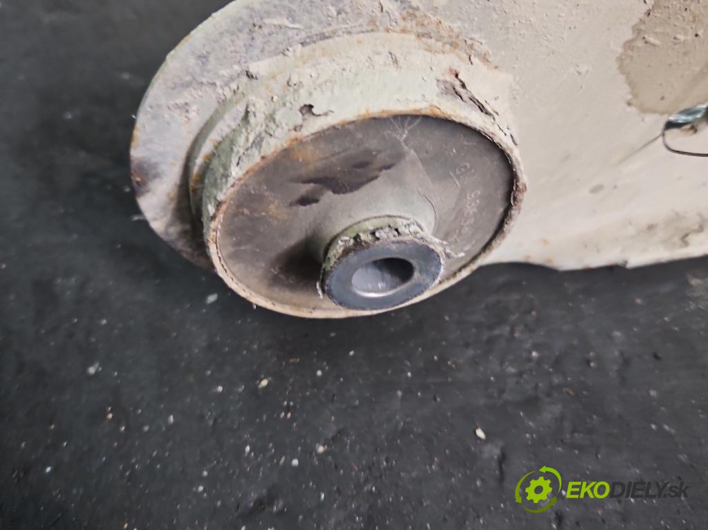 Opel Vivaro 2001-2014 2.5 cdti 135 hp manual 99 kW 2463 cm3 5- zadní výztuha  (Výztuhy zadní)