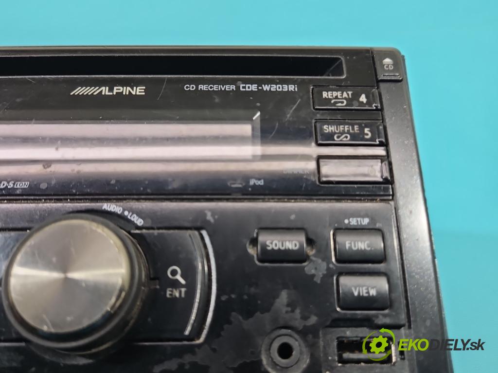 Nissan Qashqai I J10 2006-2013 2.0 dci 150 HP manual 110 kW 1994 cm3 5- Radio CDE-W203RI