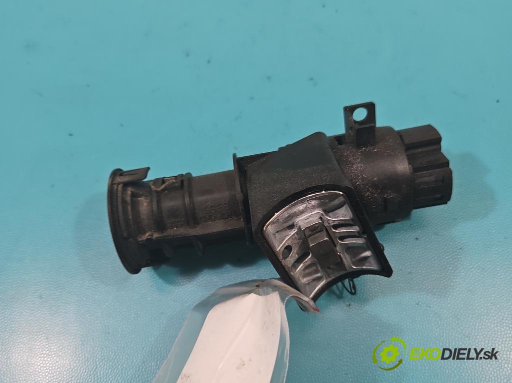 Fiat Doblo I 2001-2010 1.4 8V 77 HP manual 57 kW 1368 cm3 5- Spínačka  (Spínacie skrinky a kľúče)