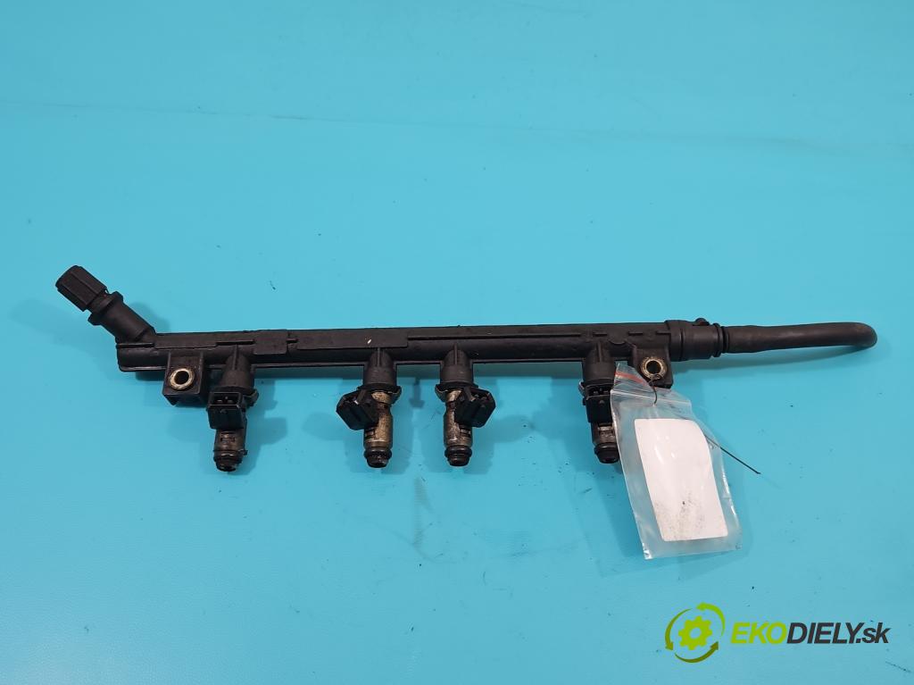 Fiat Punto Grande 1.4 77 HP manual 57 kW 1368 cm3 5- vstrek (Vstrekovače)