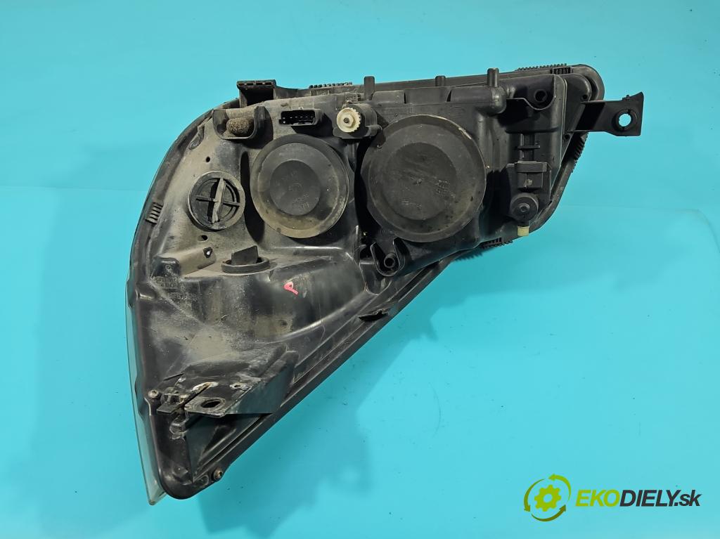 Renault Espace IV 2003-2014 2.2 dci 150 HP manual 110 kW 2188 cm3 5- Reflektor: pravý  (Pravé)